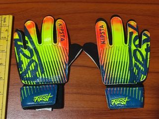 [Sports] KIPSTA Kid's Football/Soccer Goalkeeper gloves