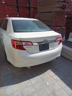Toyota Camry 2.5 (A)