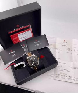 （分類：）位於 。 由 mengfei_watches 提交（商品編號 1300009207，圖片 1）。簡介： 。