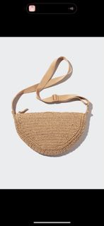 UNIQLO Round Mini Crochet Beach Bag