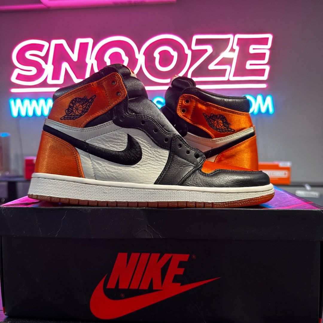 US9W AIR JORDAN 1 RETRO HIGH SATIN SHATTERED BACKBOARD SBB WMNS Women s Fashion Footwear Sneakers on Carousell