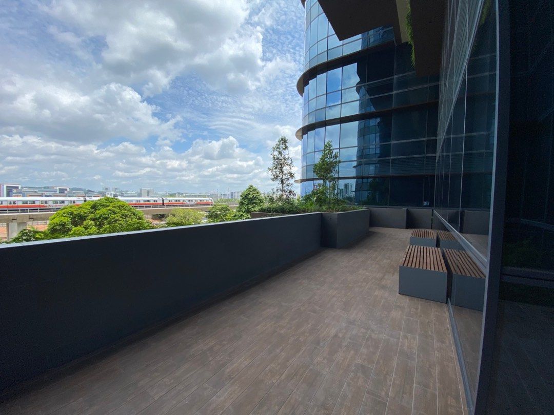 Woods Square office space with tenancy63108836333314113
