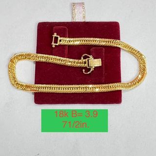 18K Saudi Gold Triple Lock Bracelet