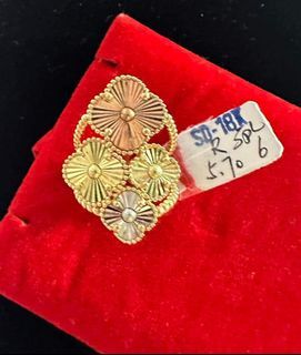 18K Saudi Gold Vca Alhambra ring