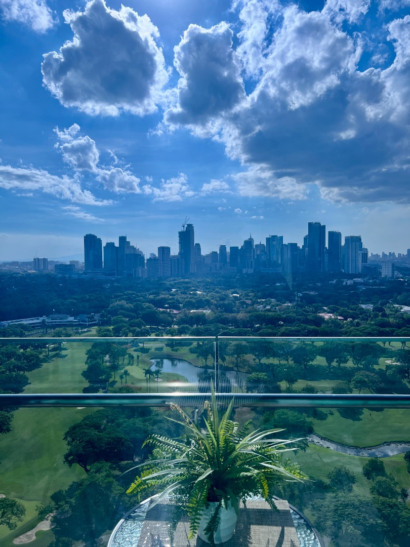For Sale: GOOD BUY! 1 Bedroom Unit in Forbeswood Heights Tower 5, Rizal ...