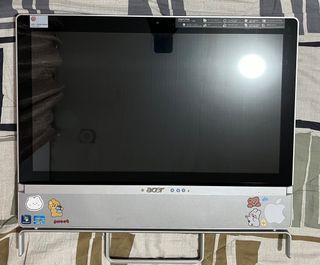 Acer Aspire Core i5 2nd gen/6gb RAM/ 21.5 inch Screen/ Camera - ALL IN ONE PC (negotiable)