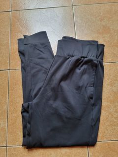 Adidas joggers sz small for women