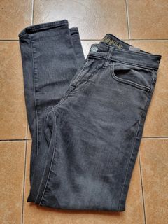American Eagle jeans sz 28 - 30 pants for men