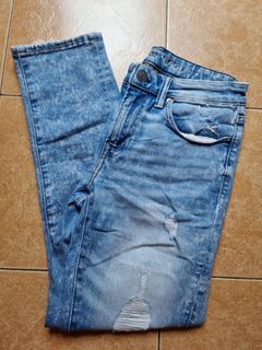 American Eagle ripped jeans sz 30 - 32 pants for men