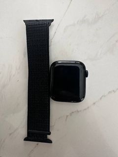 Apple Watch SE 44m