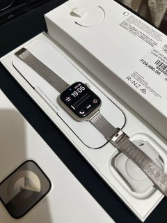 Apple Watch Series 9 41mm Starlight