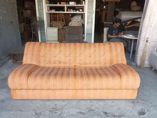 Big Sofa Bed L73 x W44 x H17.5 Bedmode: 44x73 In good condition