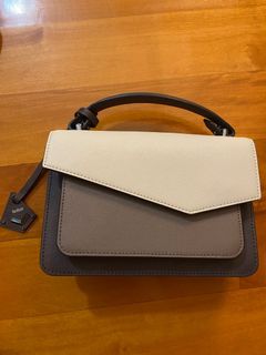 （分類：）位於 。 由 ddmm123 提交（商品編號 1300201485，圖片 1）。簡介： 。
