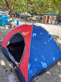 Beach Camping Tent good for 4 ( adult )
