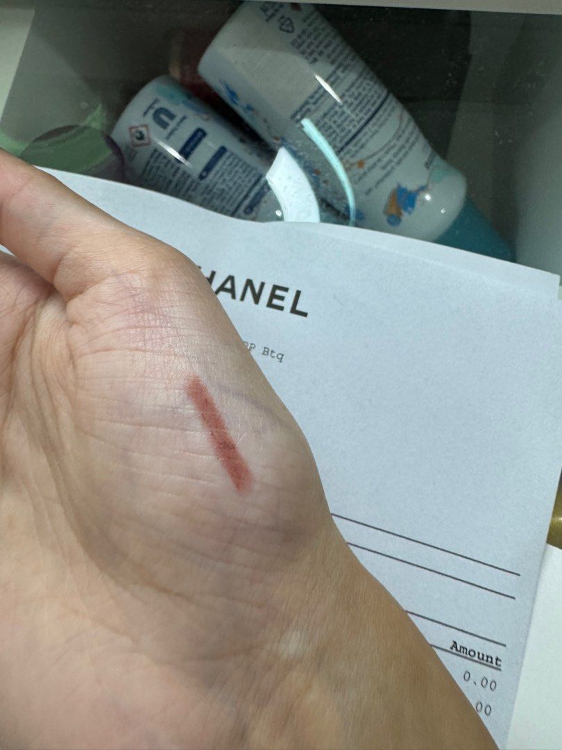 Chanel Lip Liner Nude Brun 162, Beauty & Personal Care, Face, Makeup on Carousell