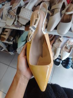 Christian Dior flat sandal