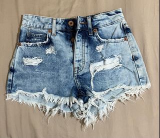 (Category: ) located in . Submitted by depopruby (Listing ID 1300219166, Image 1). Description: .