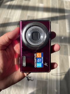Digital Camera (Olympus FE-4000 12MP)