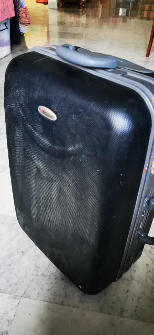 Dunlop luggage bag Hobbies Toys Travel Luggage on Carousell