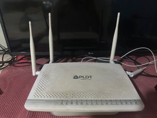 For Sale PLDT home fibr wifi router
