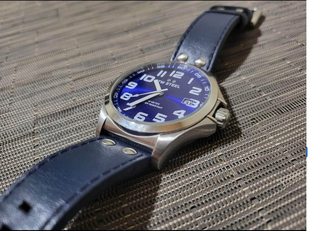 Tw steel tw400 deals