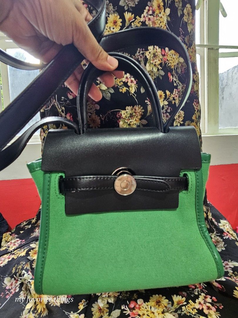 green sling bag, micro bag rare design (Category: Luxury Bags & Wallets) located in Tarlac. Submitted by twop.twob (Listing ID 1299453464, Image 1). Description: .