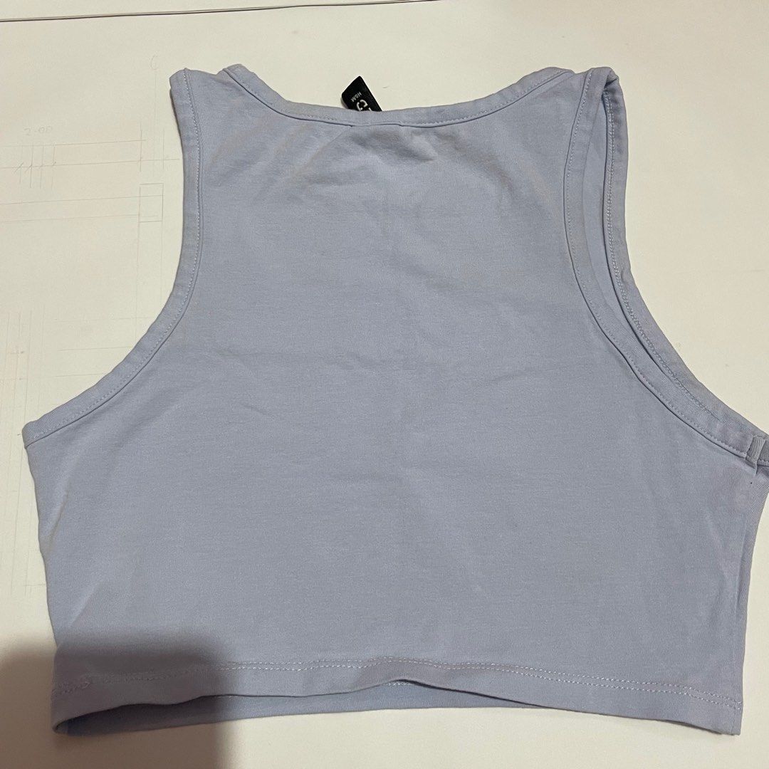 H&M blue cropped tank top (Category: Sleeveless) located in Manila. Submitted by dendm (Listing ID 1300175075, Image 2). Description: brand new, never used rfs: small for my liking.