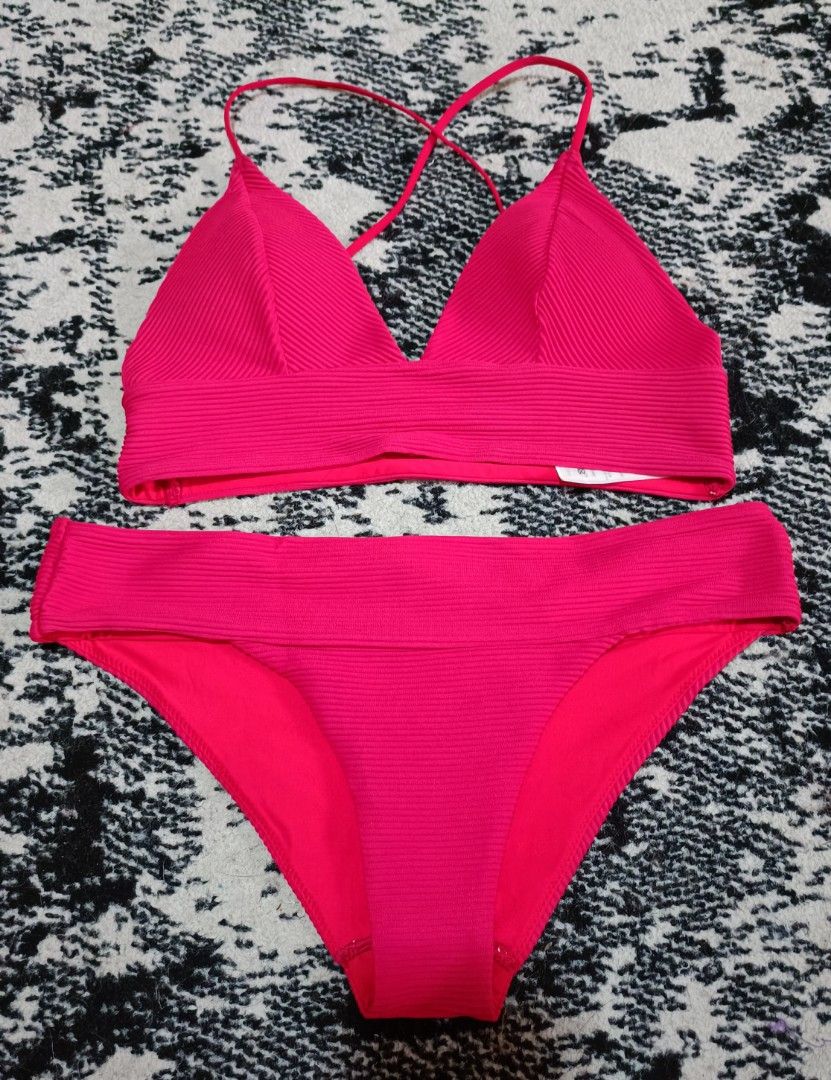 H&M Padded Ribbed Triangle Bikini Set in Red