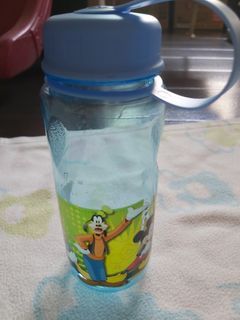 Kids water bottle disney in mickey and friends design