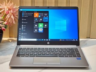 Laptop HP 240 G8 NoteBook PC Core i7 11th Gen Tiger-lake 16GB RAM 512GB SSD 14-inch IPS Display FHD 1080P 
💻Lightweight Laptop, 2ndhand, Slightly Use