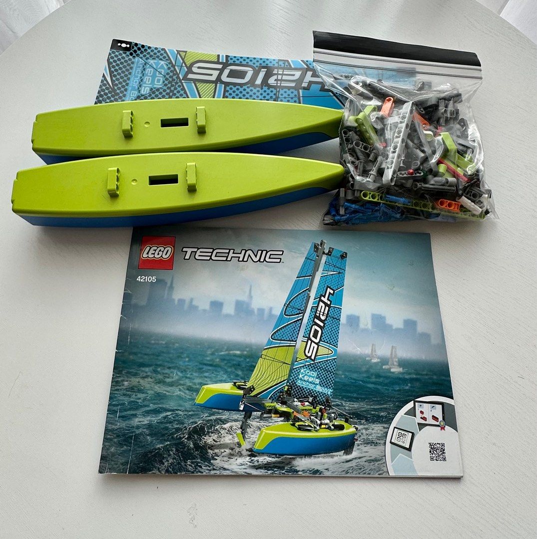 Sailing Catamaran 42105 LEGO Technic 42105 Catamaran Sailboat