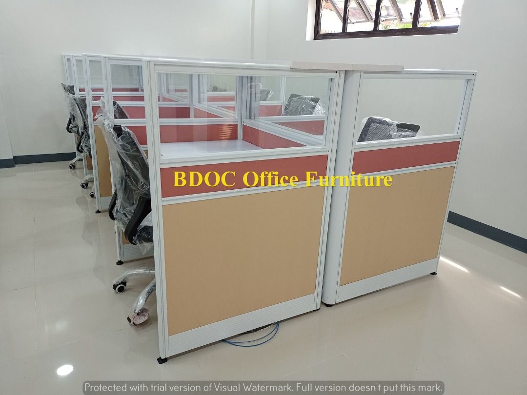 Modular Office Cubicle / Workstation Table / Pantry Table / Reception ...