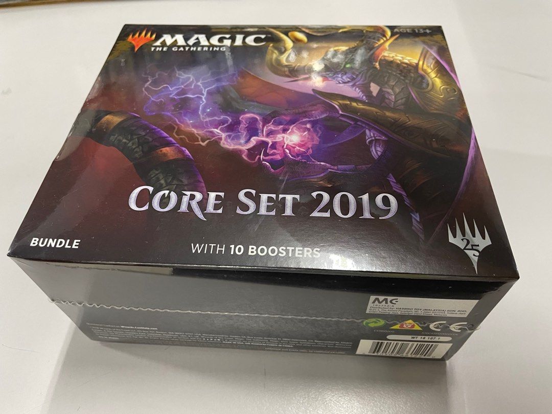 MTG English Core Set 2019 Bundle, Brand New sealed Bundle box