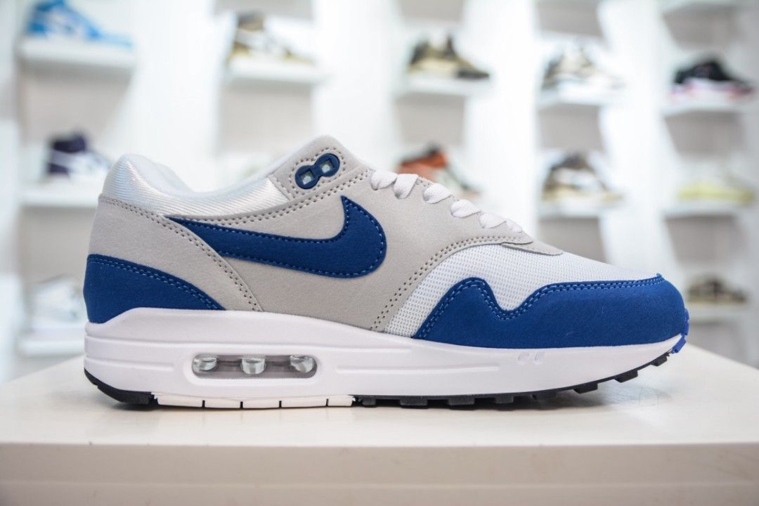 Royal blue air max 9 deals