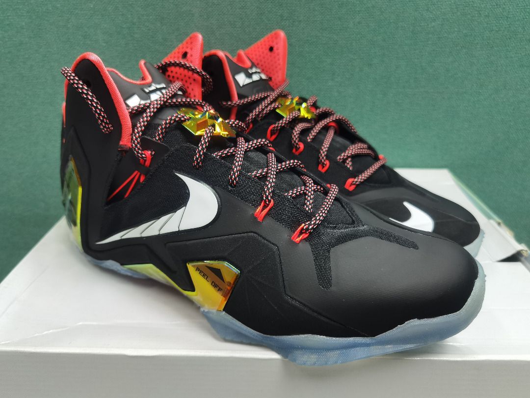 Lebron 11 elite black gold sales
