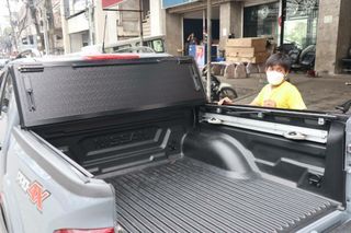 Nissan Navara Pro4x "Top Flip brand" Tri Fold Cargo Bed Cover