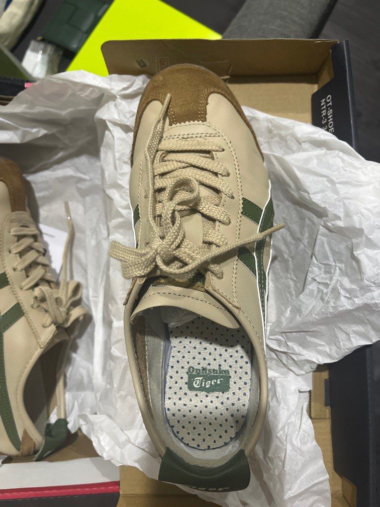 Onitsuka Tiger Mexico 66 Beige/Grass Green (Category: Sneakers) located in Singapore. Submitted by brokeassbij (Listing ID 1300070689, Image 8). Description: eu39.5!!! Bought from Onitsuka store in Japan! Retails for $190 in sg.