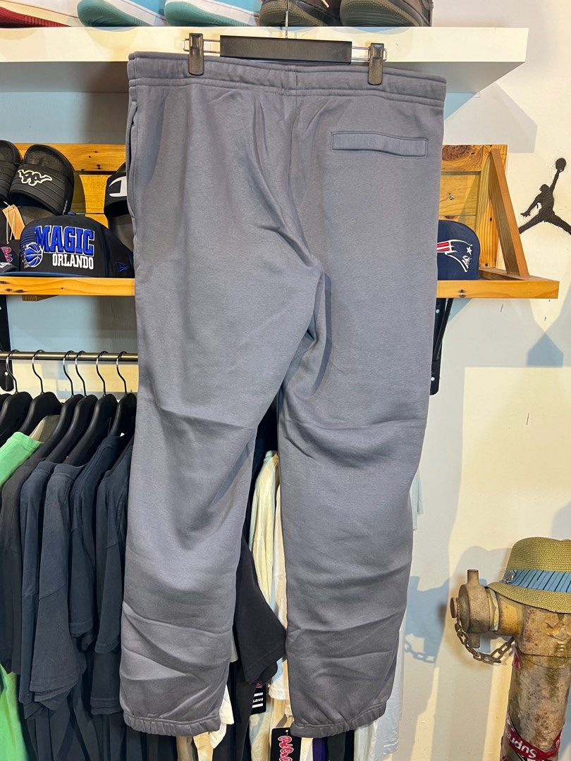 Nike spellout joggers clearance