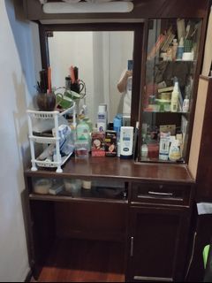 Pre loved  Hard wood Dresser with drawer and cabinet