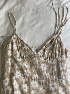 (Category: ) located in . Submitted by aforapparel (Listing ID 1300160917, Image 1). Description: .