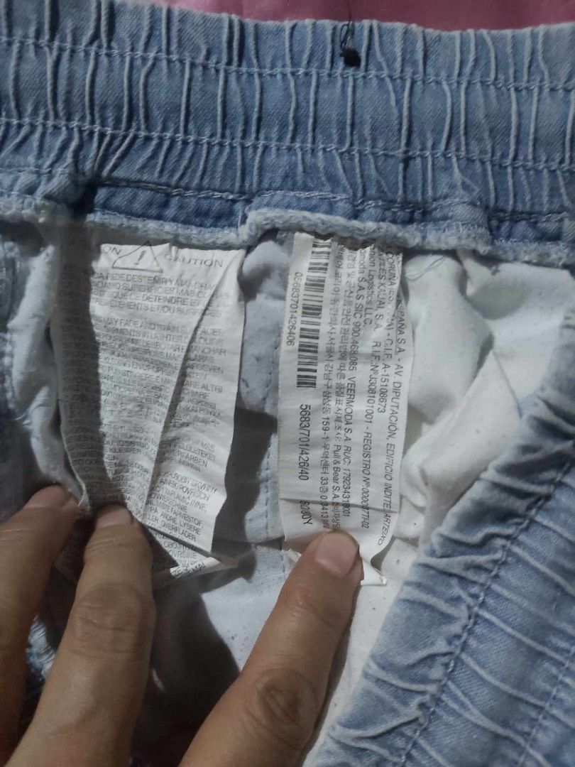 Pull & Bear jogger pants (Category: Joggers) located in Quezon City. Submitted by rolenalma (Listing ID 1300241948, Image 3). Description: Pull & Bear jogger pants M. O. D - lalamove, j&t, lbc M. O. P - gcash.