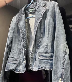 (Category: ) located in . Submitted by connectwit13306 (Listing ID 1300127627, Image 1). Description: .