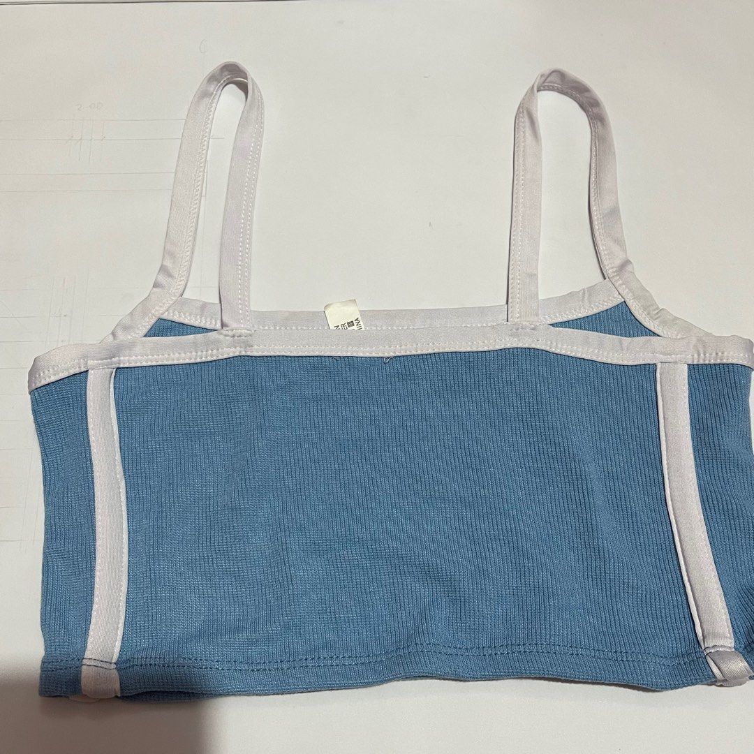 Rib knit scoop neck crop top (Category: Sleeveless) located in Manila. Submitted by dendm (Listing ID 1300174687, Image 2). Description: .