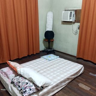 (Rush!) 5.9k/solo whole room or 3k/head, Room Rent, FREE Water and electricity (max 2 person, Ladies only)