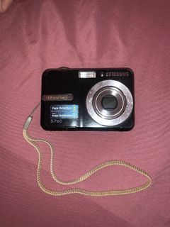 Samsung s760 Digital Camera
