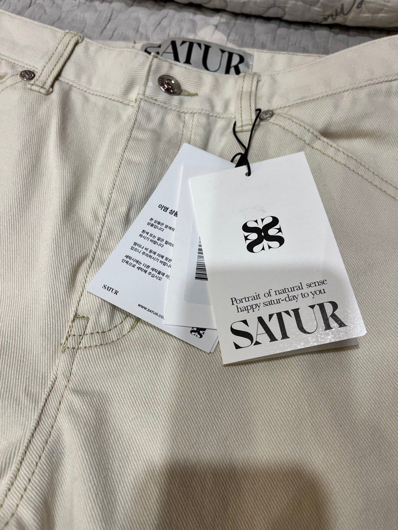 Satur Classic Chelsea Denim Pants Resort Cream jeans (K Pop stars satur Classic Chelsea Denim Pants