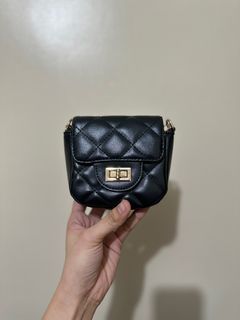 Small-coin purse with chain bag