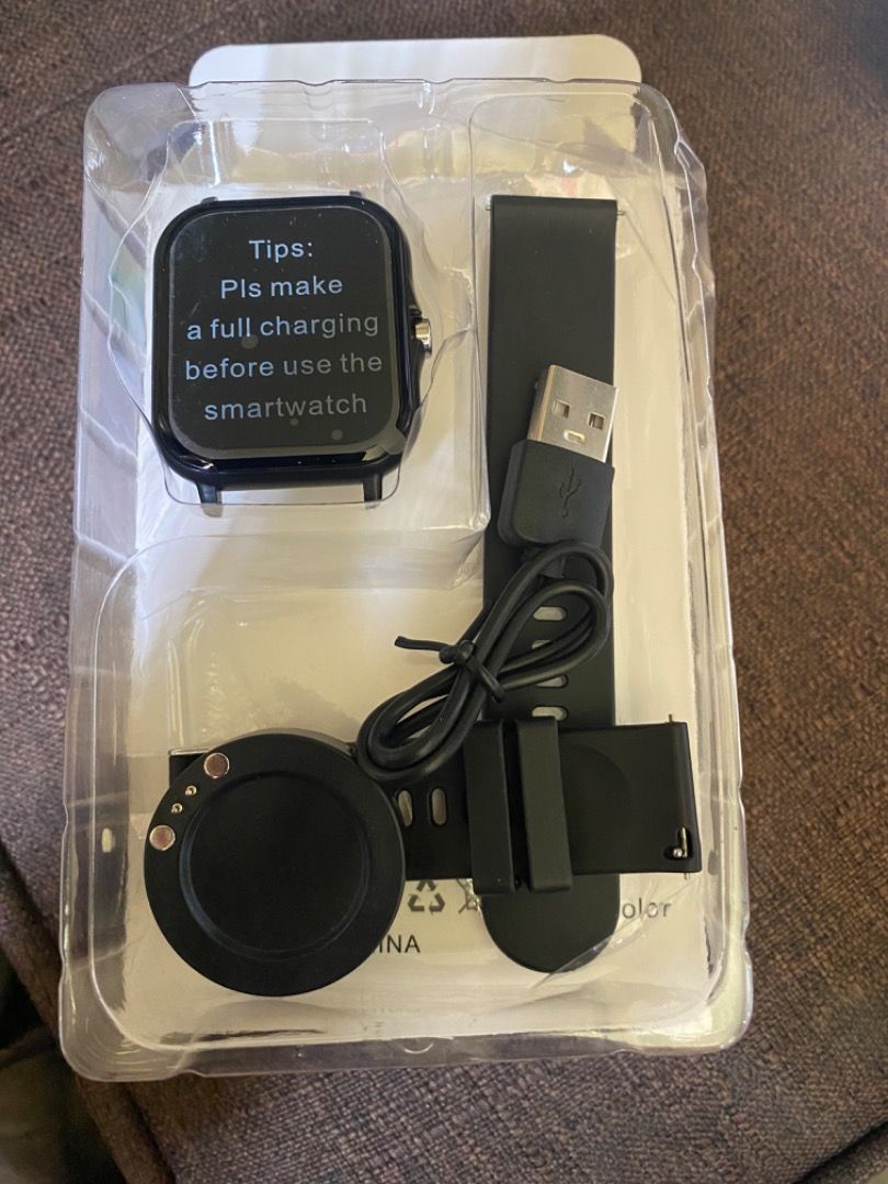 SMARTWATCH BUY 1 TAKE 1. (Category: Wearables & Smart Watches) located in Manila. Submitted by janicaking (Listing ID 1300137118, Image 2). Description: BUY 1 TAKE 1, FOR 1000 PESOS ONLY. BRANDNEW..
