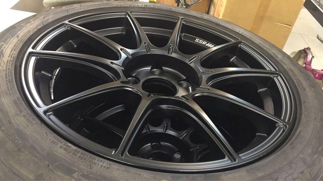 SSR GTX01 18インチ 5H114.3 9.5J +22 1本 ホイール フラットブラック 18インチ 9.5J 5H114.3 +22 \u003cbr\u003eSSR GTX01 ダークシルバー \u003cbr\u003eアルミ