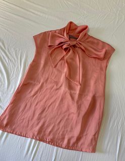 Stylish Blush Pink Silk sleeveless Top